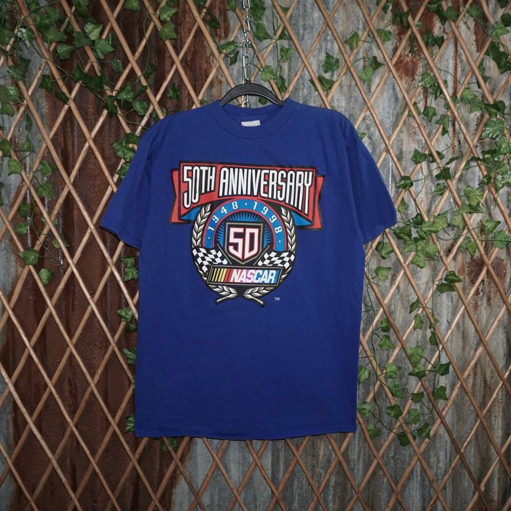 L - Vintage Y2K Nascar T-Shirts 50th anniversary racing big